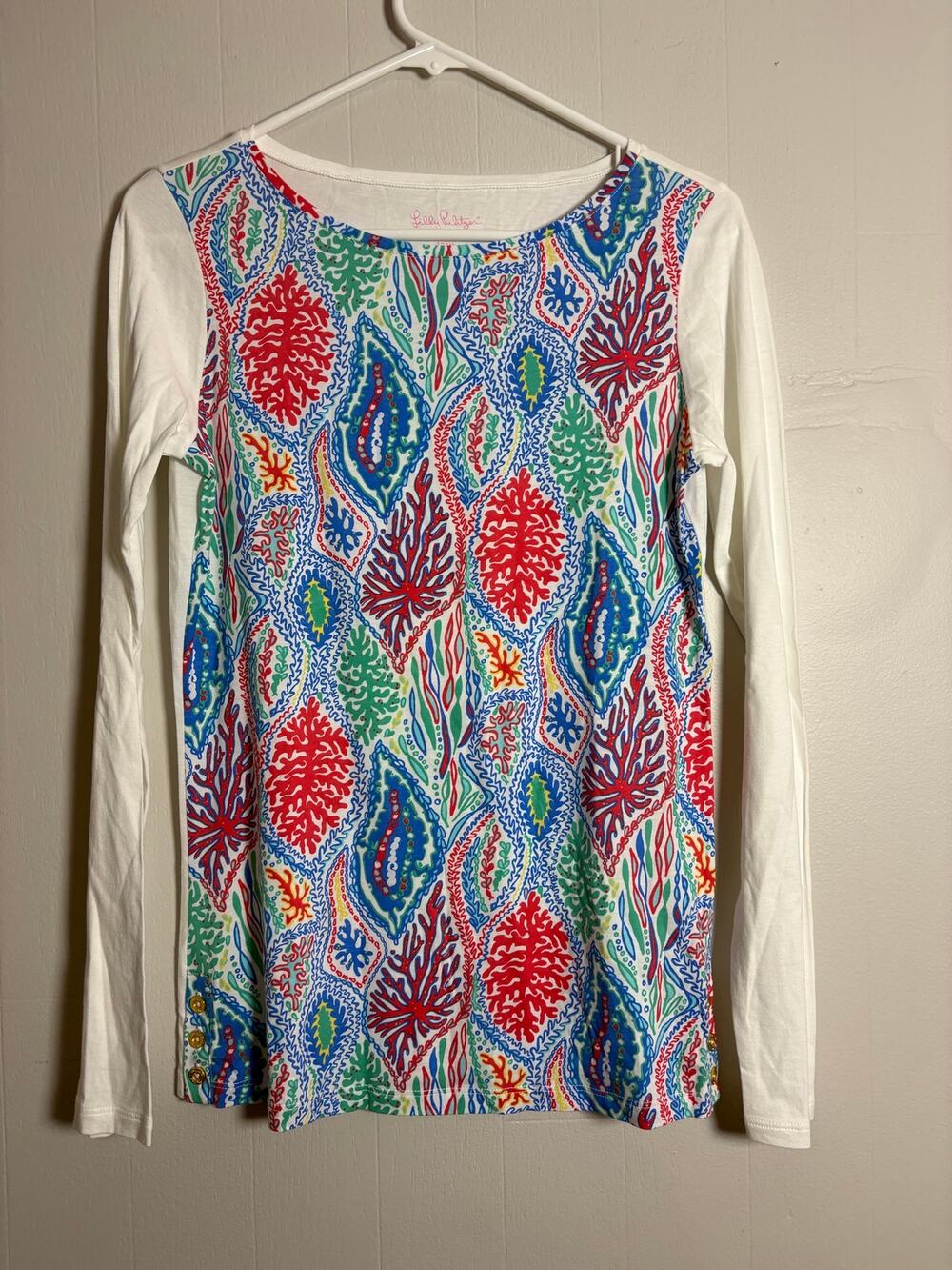 Lilly Pulitzer Small Bailey Let Minnow Multicolor Coral Print Long Sleeve Shirt
